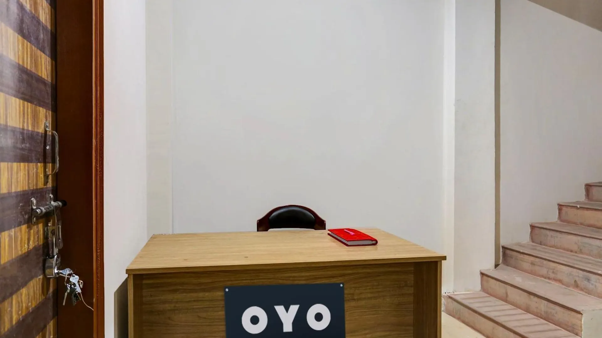 Hotel O Amantran Residency Varanasi
