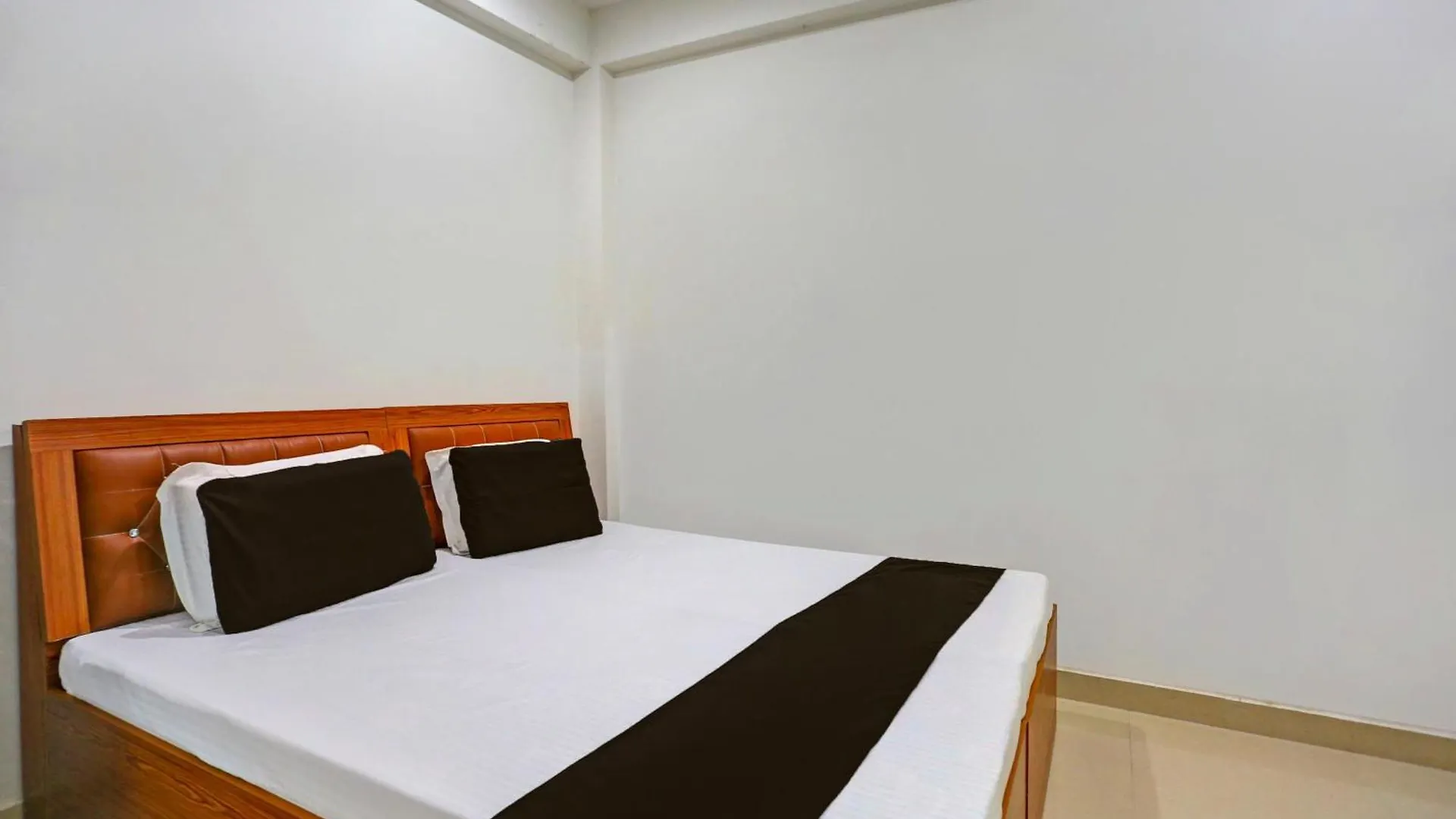 Hotel O Amantran Residency Varanasi Indien